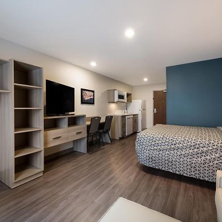 Woodspring Suites East Lansing - University Area Bagian luar foto