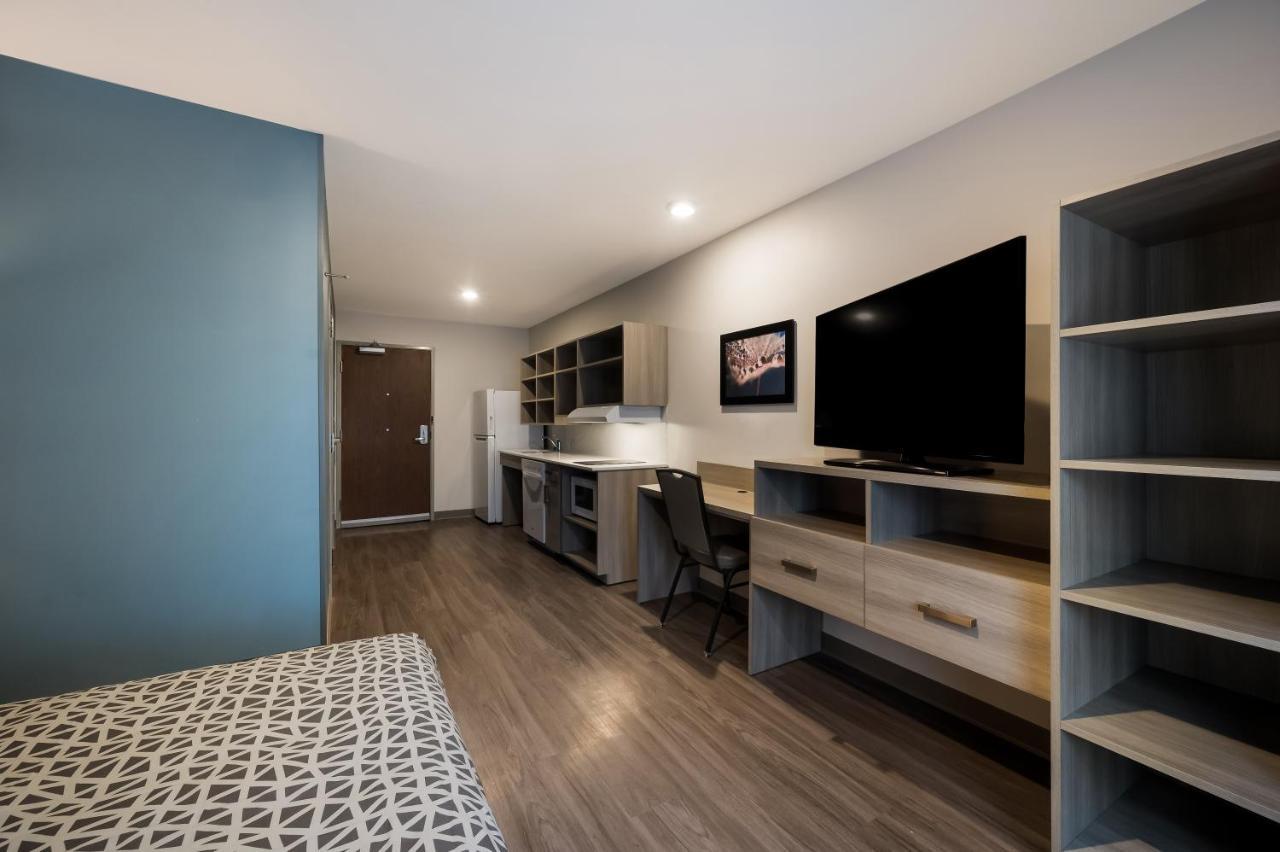 Woodspring Suites East Lansing - University Area Bagian luar foto